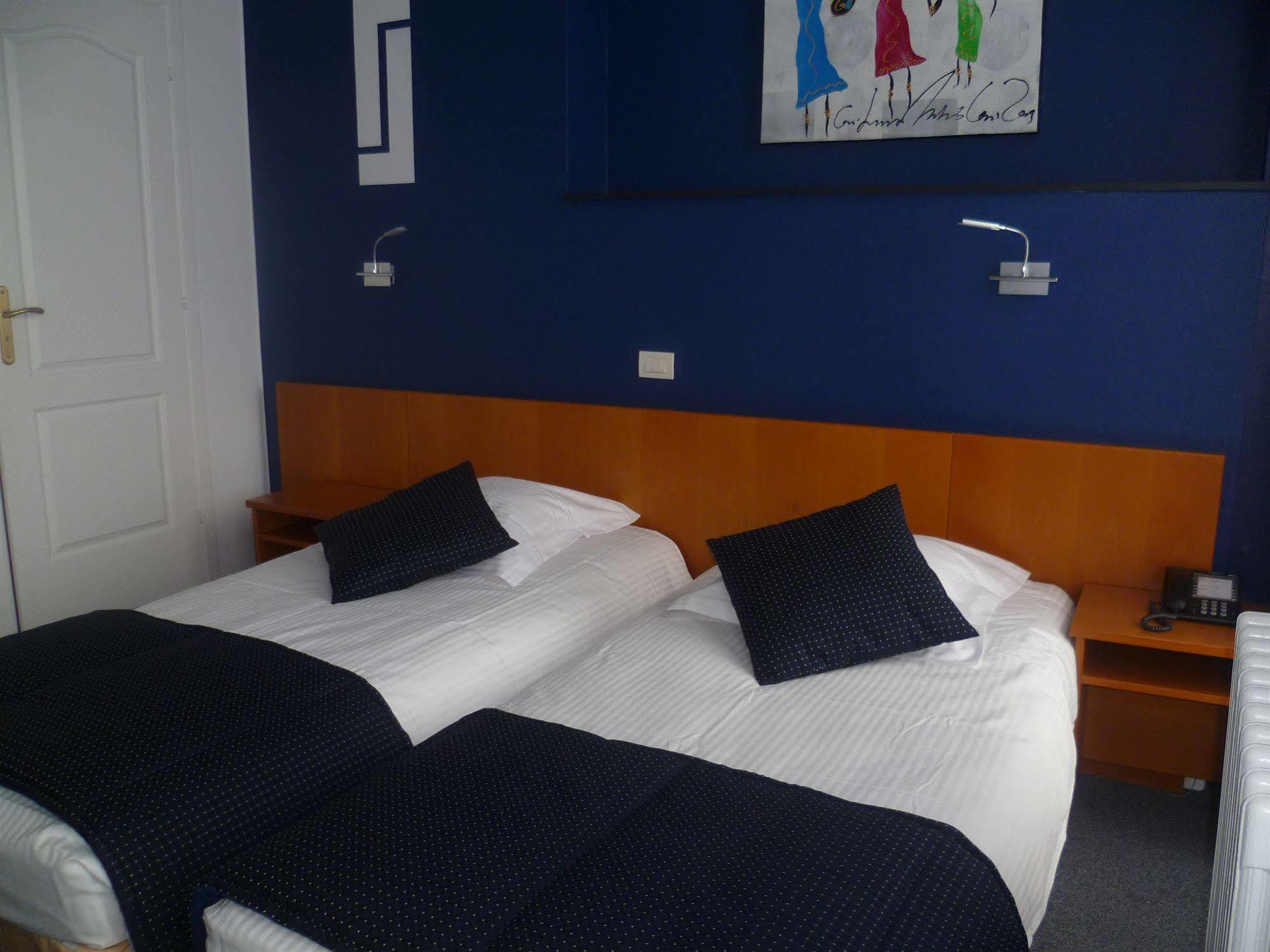 Hotel Le Terminus Mons Eksteriør bilde